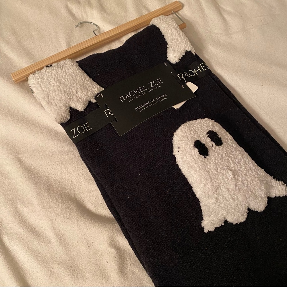 RACHEL ZOE Black & White Ghost Decorative Throw Blanket | HomeGoods 👻 - Picture 4 of 4